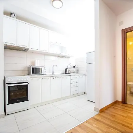 Апартаменты Apartmans Centar *