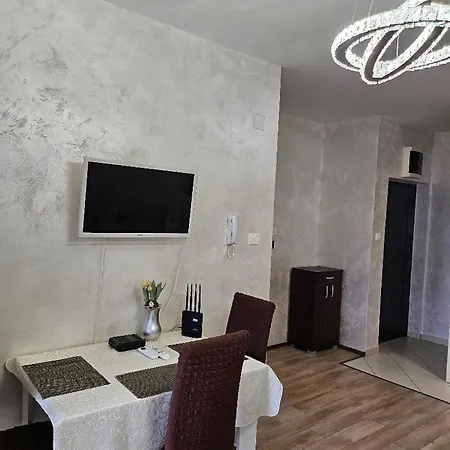 Apartmans Centar Апартаменты *